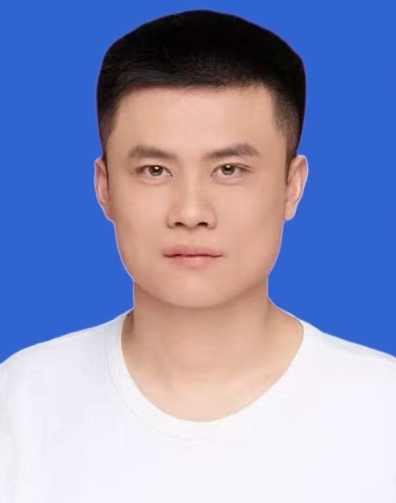 刘力